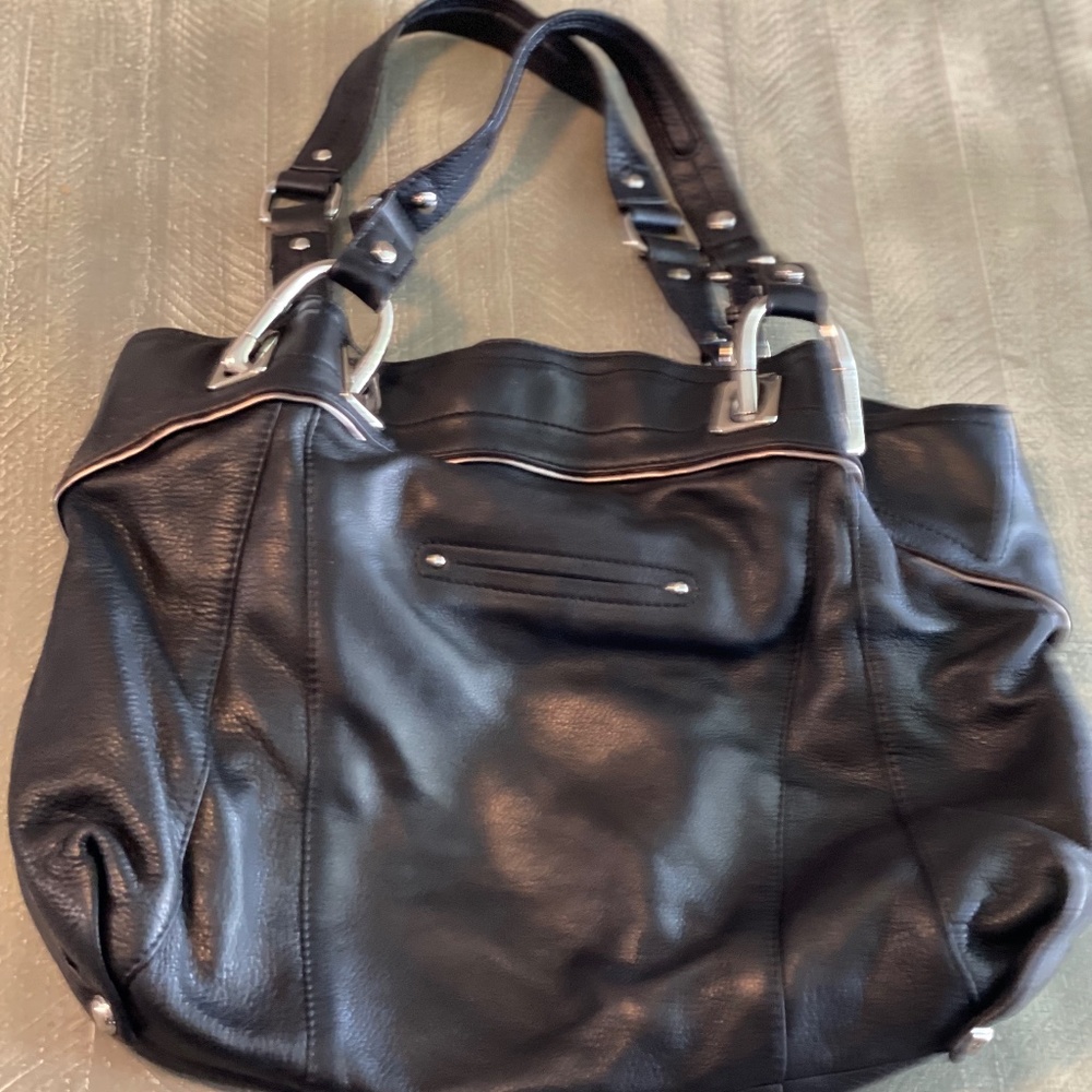 Beautiful handbag with silver hardware